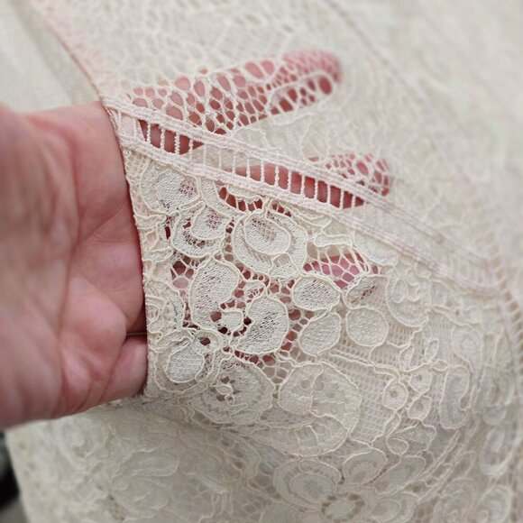 Express Peach Lace Sleeveless Sheer Top | Scalloped Hem | Size S NWT - Picture 3 of 9